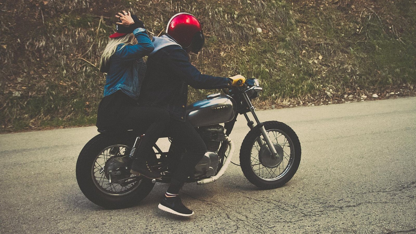 Imagem ilustrativa do artigo: Seguro de moto vale a pena? Veja como decidir